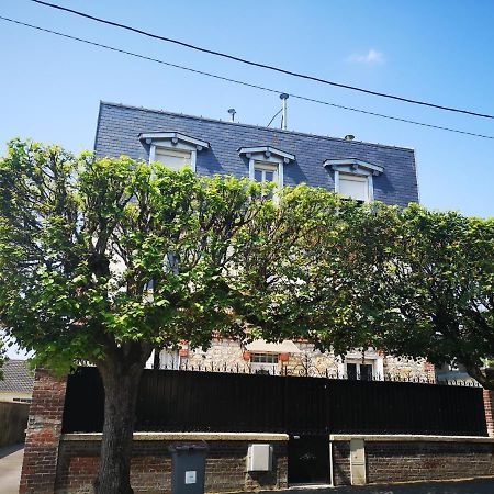 Residence De La Republique Bessancourt Екстериор снимка